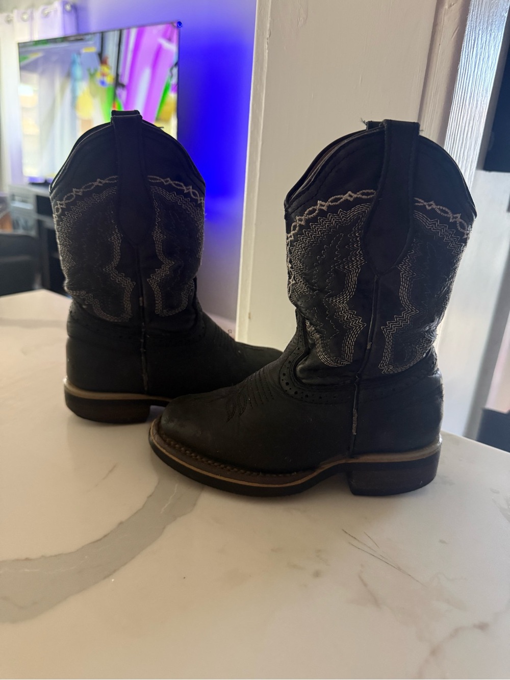 Black Western Embroidered Short Cowboy Boots